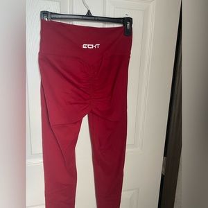 ECHT Scrunch leggings. NWOT. AUS size Medium.